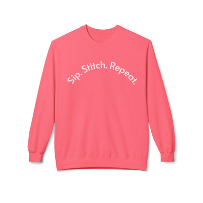 Sip Stitch Repeat™ Crochet & Knitting Sweatshirt – Brewed & Hooked Cozy Crewneck for Yarn Lovers, Coffee & Crochet Gift